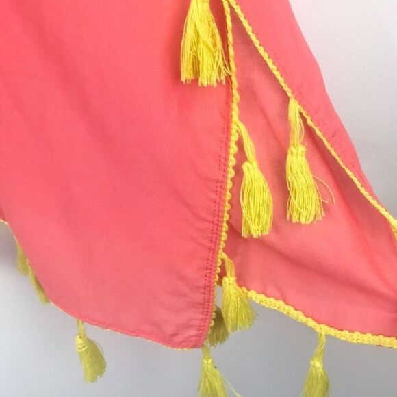 C&T Beach Coral Lily Beach Cover Up - Picture 6 of 10